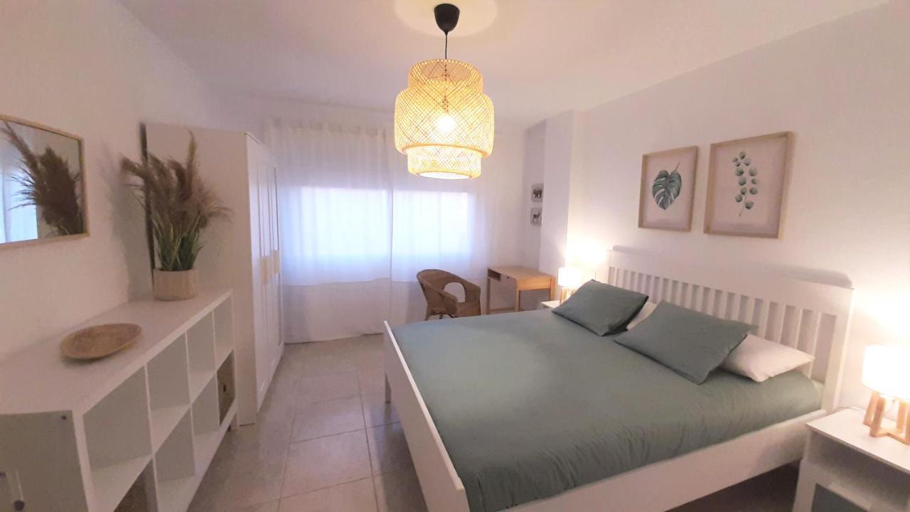 Vistas Al Mar Jardines Canarios Los Cristianos 洛斯克里斯蒂亚诺斯 外观 照片