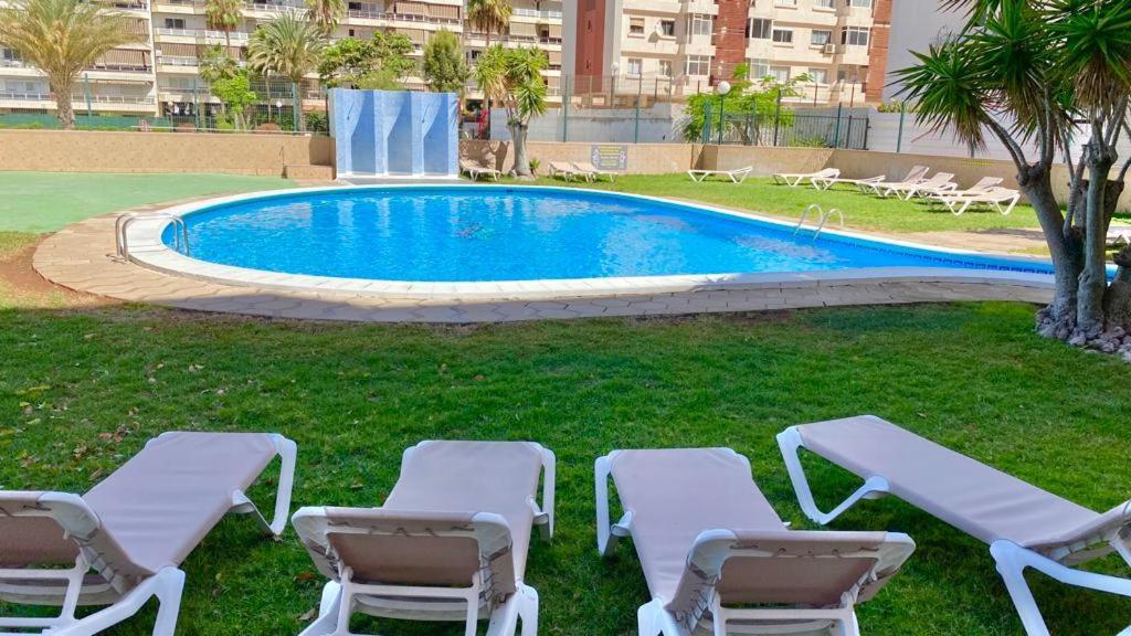 Vistas Al Mar Jardines Canarios Los Cristianos 洛斯克里斯蒂亚诺斯 外观 照片